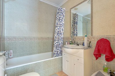 d6960f81428ab46960f81428af3