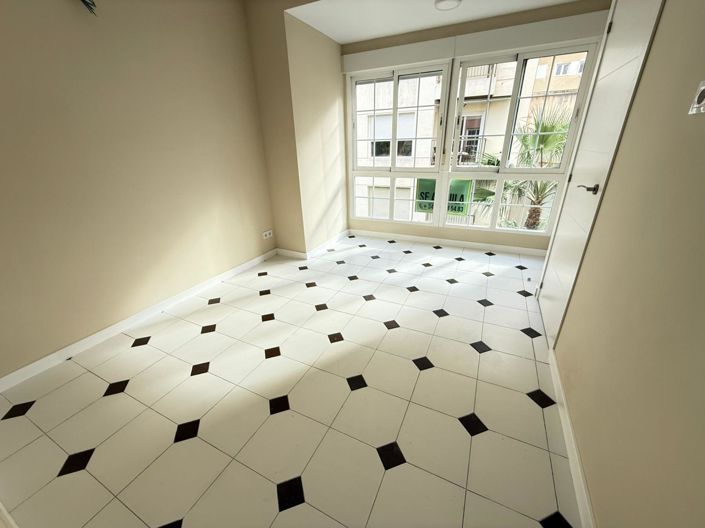 Image No.2-Appartement de 3 chambres à vendre à Torrevieja