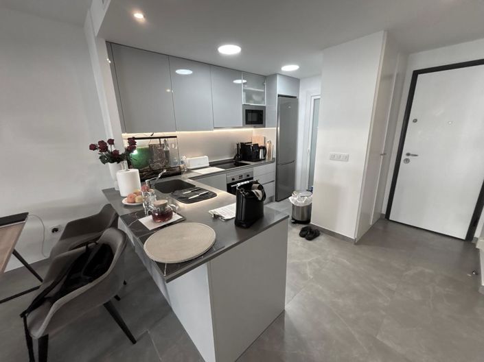 Image No.5-2 Bed Apartment for sale