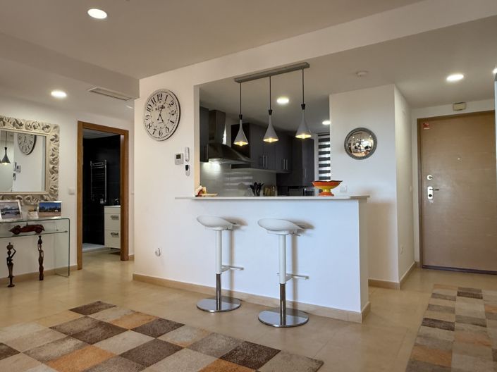 Image No.10-3 Bed Apartment for sale