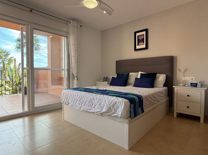 Image No.5-3 Bed Apartment for sale