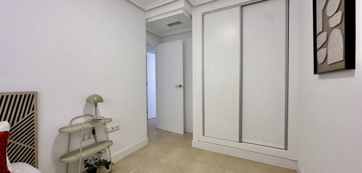 Image No.9-3 Bed Apartment for sale