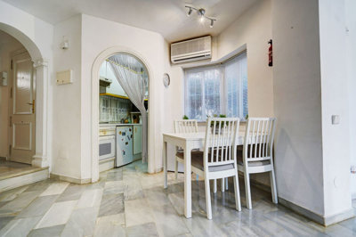 7-aa4cc561180b369757c0bb4af9886cd3