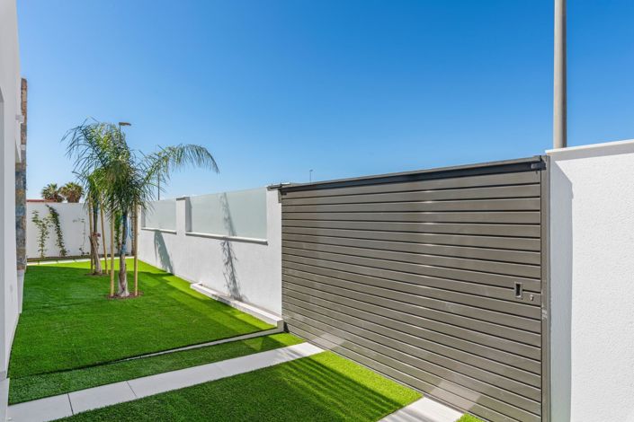 Image No.36-3 Bed Bungalow for sale