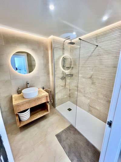 Image No.15-2 Bed Apartment for sale