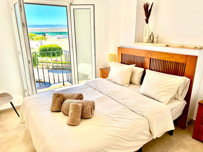 Image No.8-2 Bed Apartment for sale