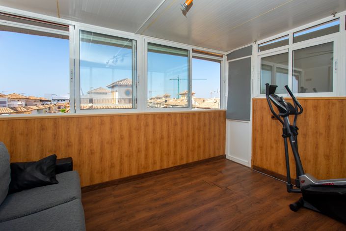 Image No.17-2 Bed Bungalow for sale