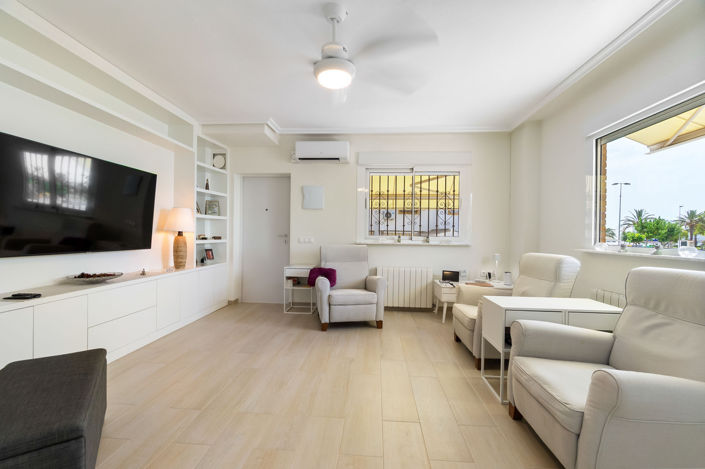 Image No.6-3 Bed Villa for sale