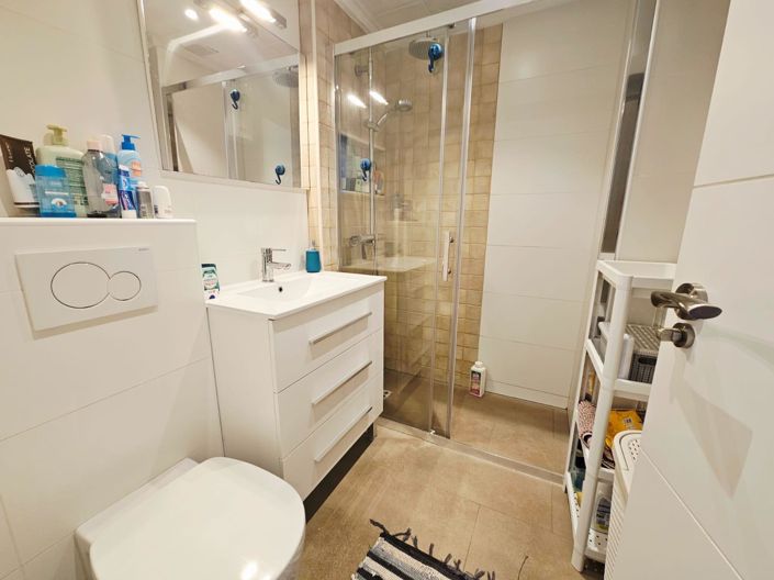 Image No.7-3 Bed Duplex for sale