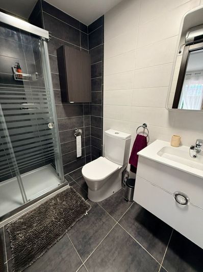 Image No.10-3 Bed Apartment for sale