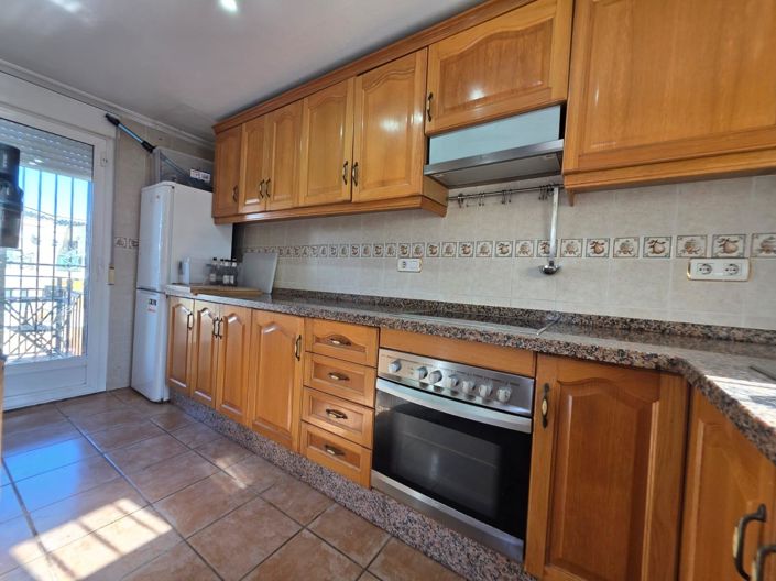 Image No.42-4 Bed Villa for sale