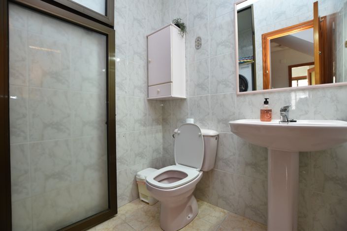 Image No.19-3 Bed Quad for sale