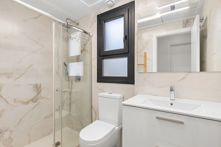 Image No.23-2 Bed Apartment for sale