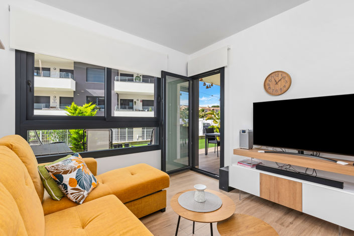 Image No.8-2 Bed Apartment for sale