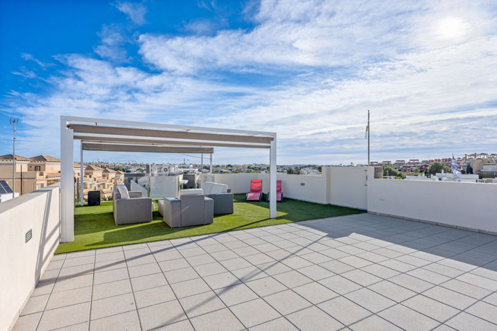 Image No.43-5 Bed Villa for sale