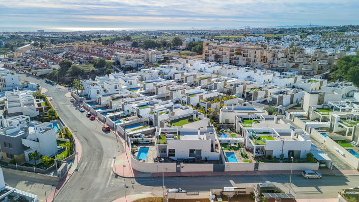 Image No.47-5 Bed Villa for sale