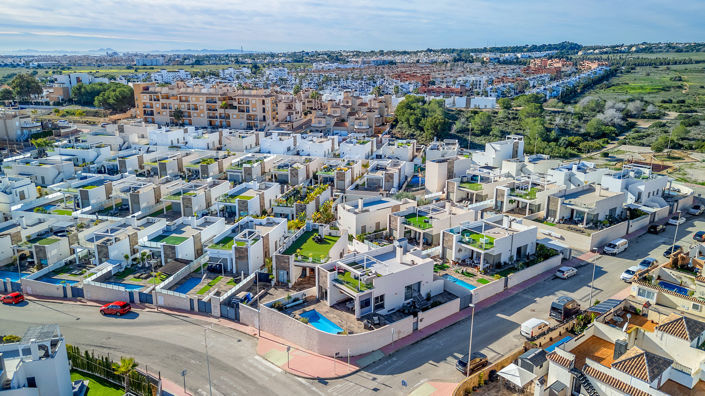 Image No.48-5 Bed Villa for sale