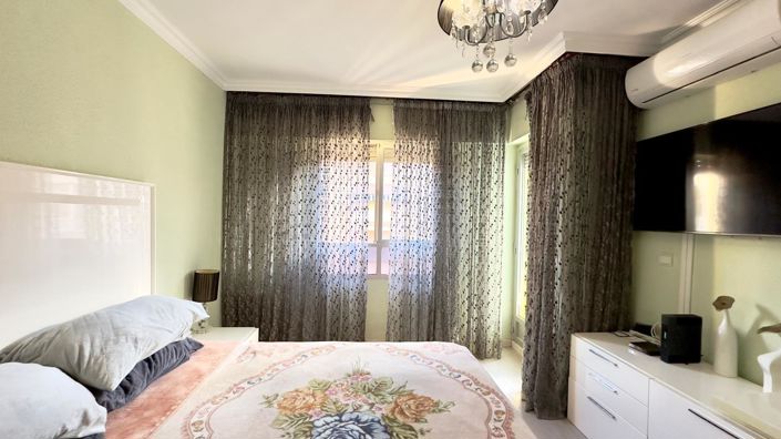 Image No.33-4 Bed Apartment for sale