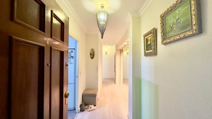 Image No.40-4 Bed Apartment for sale