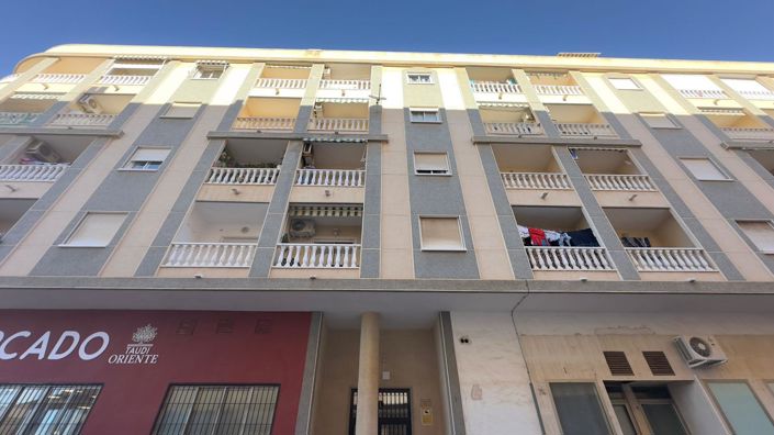 Image No.10-Appartement de 2 chambres à vendre à Torrevieja