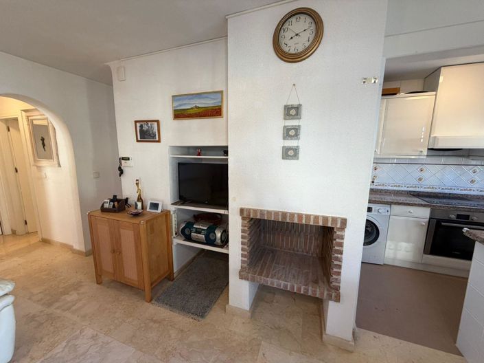 Image No.6-3 Bed House for sale