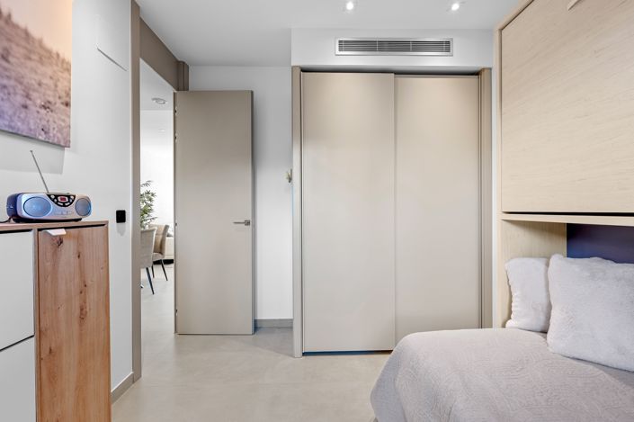 Image No.15-2 Bed Apartment for sale