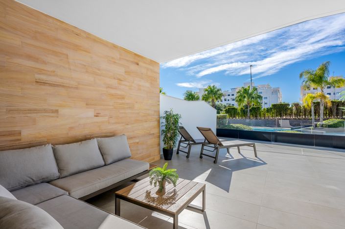 Image No.21-2 Bed Apartment for sale