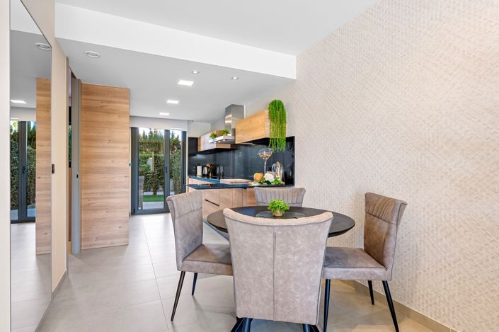 Image No.7-2 Bed Apartment for sale