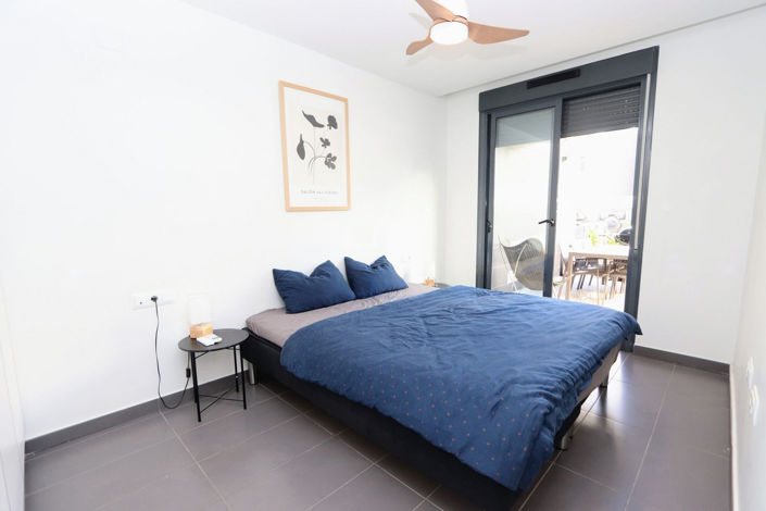 Image No.16-3 Bed House for sale