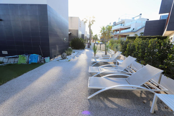 Image No.32-3 Bed House for sale