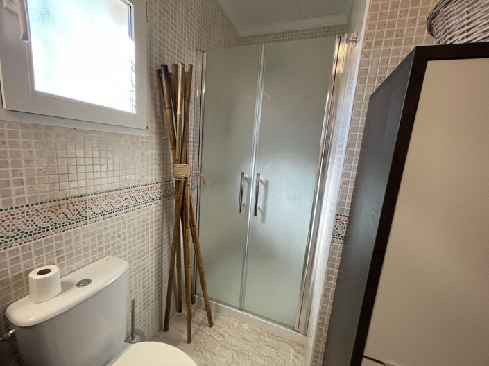 Image No.24-3 Bed House for sale