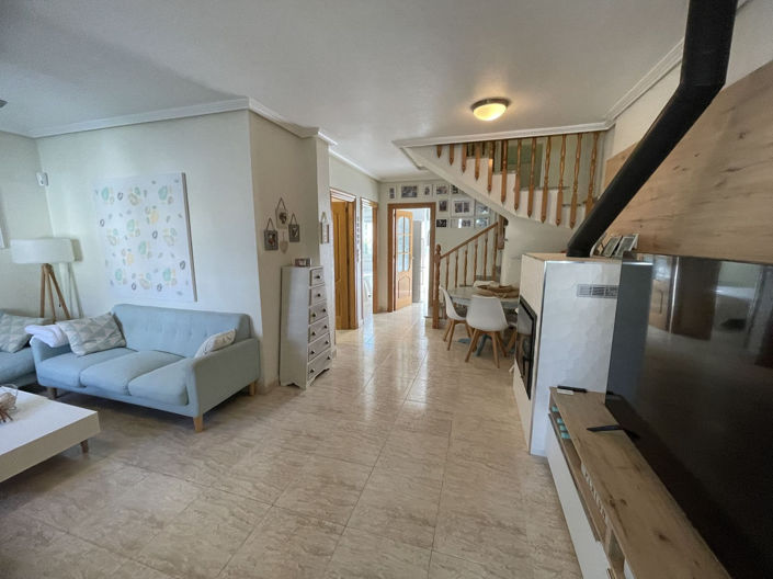 Image No.6-3 Bed House for sale