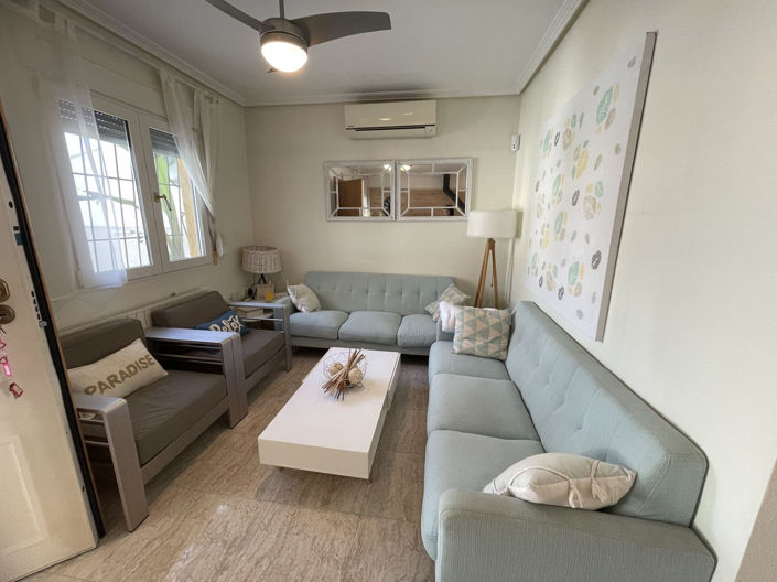 Image No.8-3 Bed House for sale