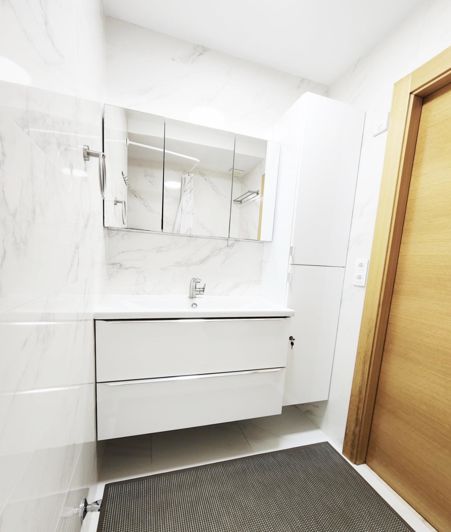 Image No.21-3 Bed Apartment for sale