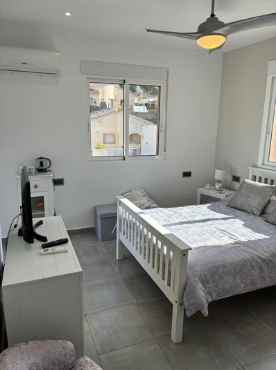 Image No.32-3 Bed Villa for sale