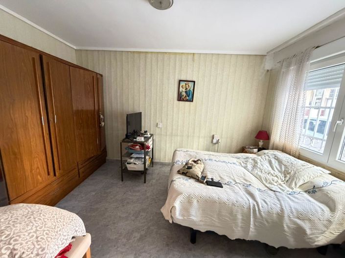 Image No.5-3 Bed Apartment for sale