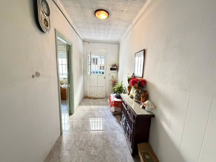 Image No.9-3 Bed Apartment for sale