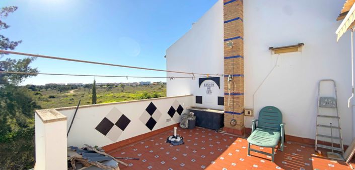 Image No.24-2 Bed Townhouse for sale