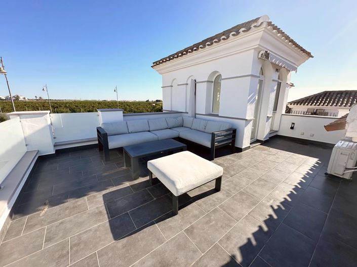 Image No.4-2 Bed Villa for sale