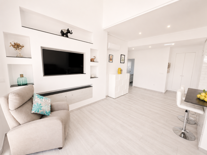 Image No.7-2 Bed Villa for sale