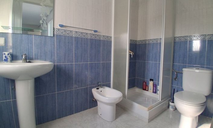 Image No.26-5 Bed Villa for sale