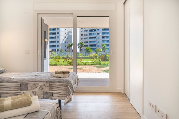 Image No.29-2 Bed Apartment for sale