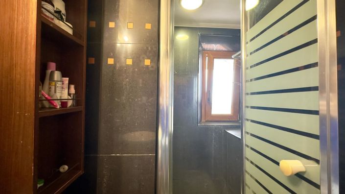 Image No.11-1 Bed Apartment for sale