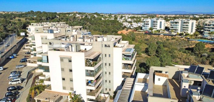 Image No.12-2 Bed Apartment for sale