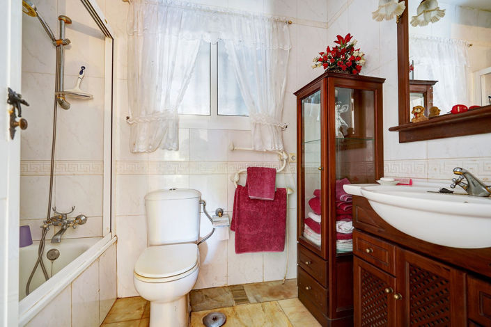 Image No.9-3 Bed Villa for sale