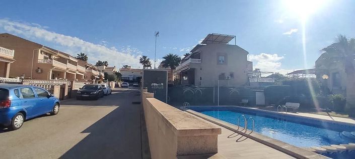 Image No.32-3 Bed Townhouse for sale