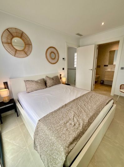 Image No.6-2 Bed Villa for sale