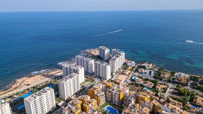 Image No.21-2 Bed Apartment for sale