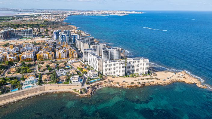 Image No.22-2 Bed Apartment for sale