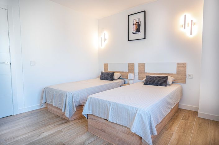 Image No.31-2 Bed Apartment for sale